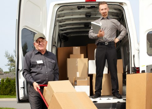 Moving van service for Clapham homes and local relocations