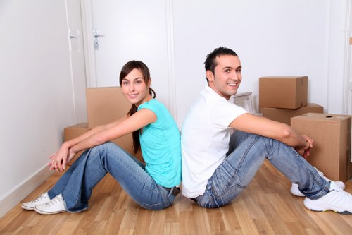 Local moving team helping with packing and unpacking in Clapham