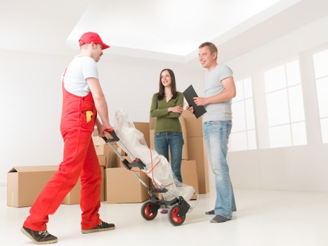 Local house moving service for homes, flats, and businesses in Clapham